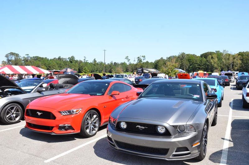 mustang-week-cruise-in-0203