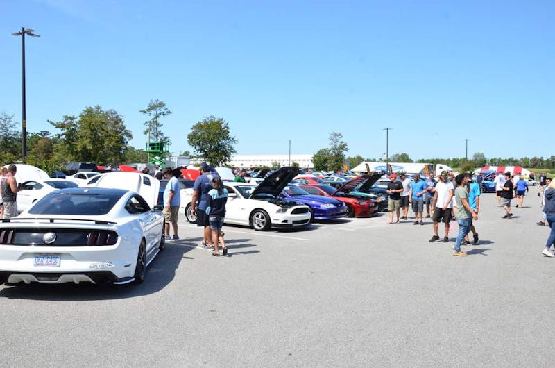 mustang-week-cruise-in-0251