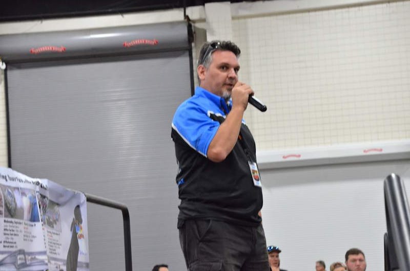 mustang-week-cruise-in-0303