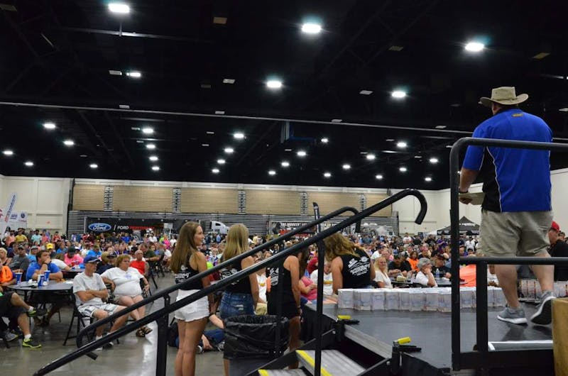 mustang-week-cruise-in-0309