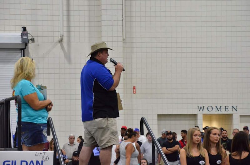 mustang-week-cruise-in-0310