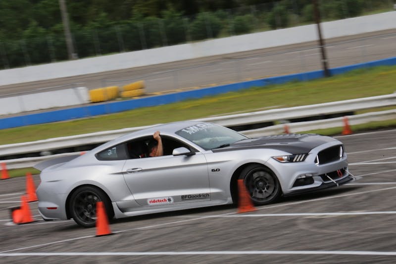 massive-meet-n-greet-kicks-off-mustang-week-2017-in-style-0040