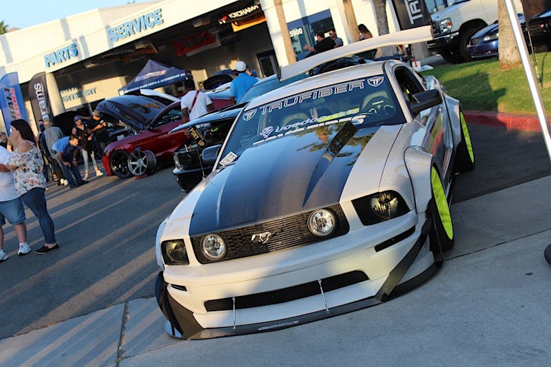 mustangs-after-dark-brings-old-and-new-enthusiasts-together-0019