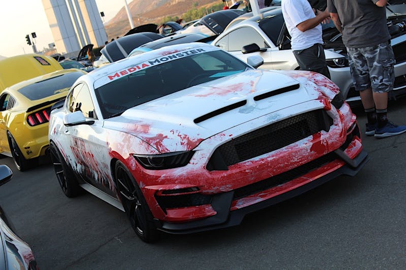 mustangs-after-dark-brings-old-and-new-enthusiasts-together-0021