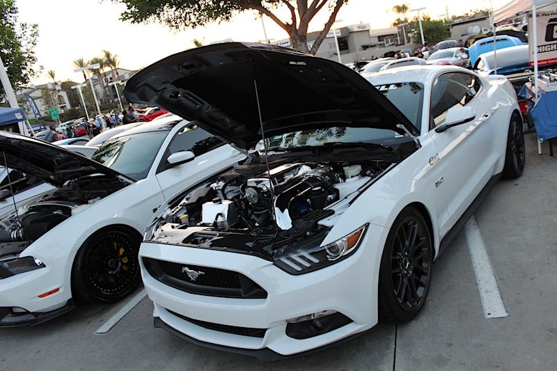 mustangs-after-dark-brings-old-and-new-enthusiasts-together-0039