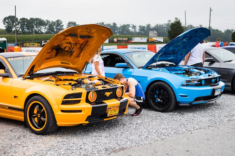 mustangs-invade-maple-grove-at-massive-americanmuscle-show-0028