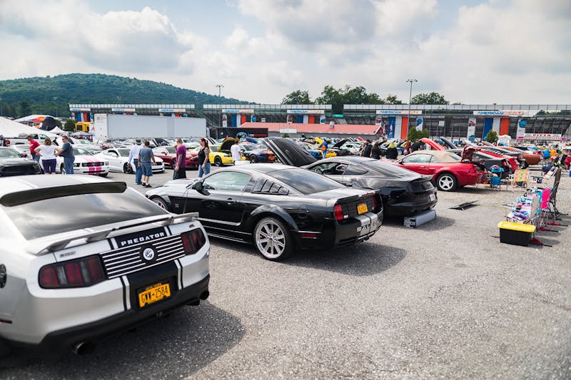 mustangs-invade-maple-grove-at-massive-americanmuscle-show-0048