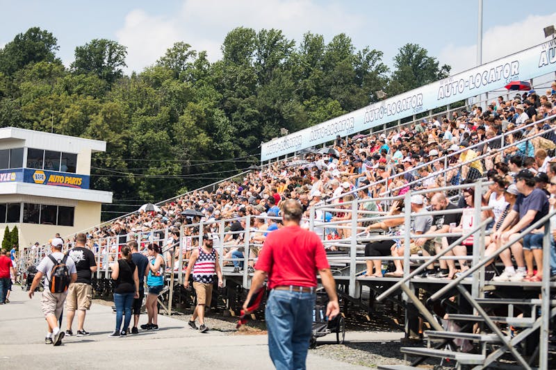 mustangs-invade-maple-grove-at-massive-americanmuscle-show-0051