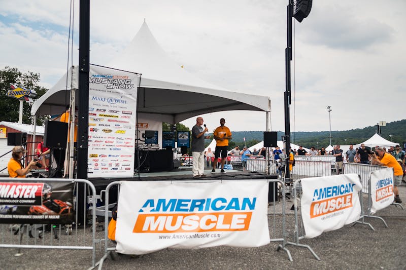 mustangs-invade-maple-grove-at-massive-americanmuscle-show-0062