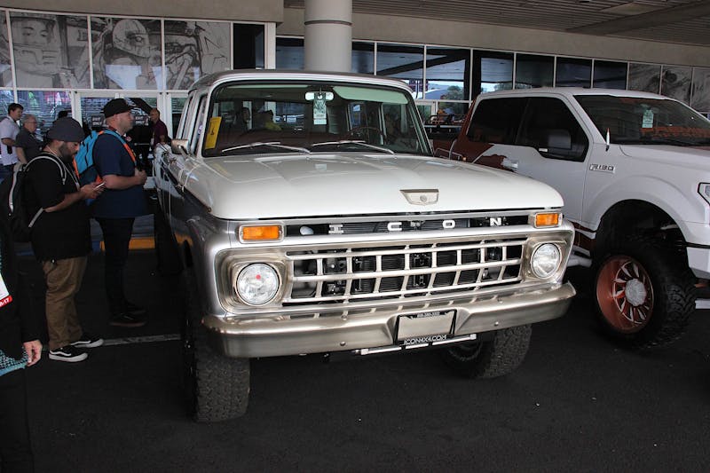 off-road-vehicles-of-sema-2017-0100