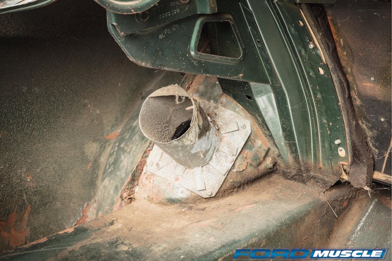 original-bullitt-movie-mustang-breaks-cover-in-detroit-0021