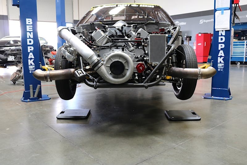 we-take-a-look-at-proforms-7000-lb-slim-wireless-scales-0016