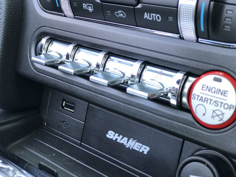 droptop-driving-on-the-other-side-of-the-road-in-a-mustang-gt-0020