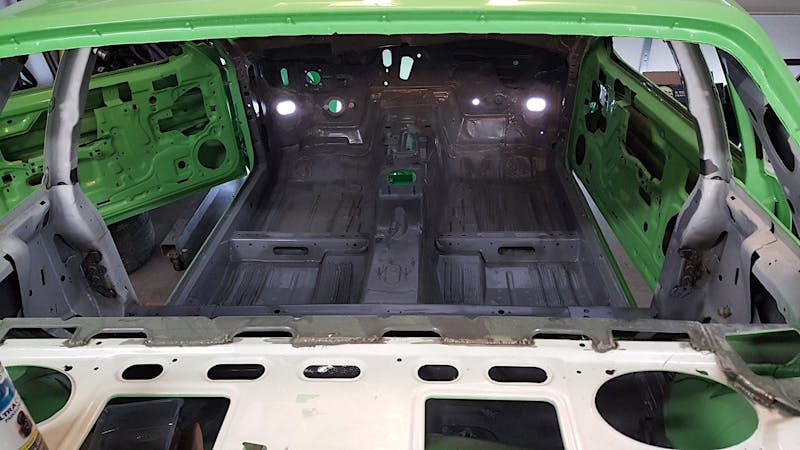 robert-lewis-transformed-his-fox-into-a-street-legal-coyote-coupe-0024