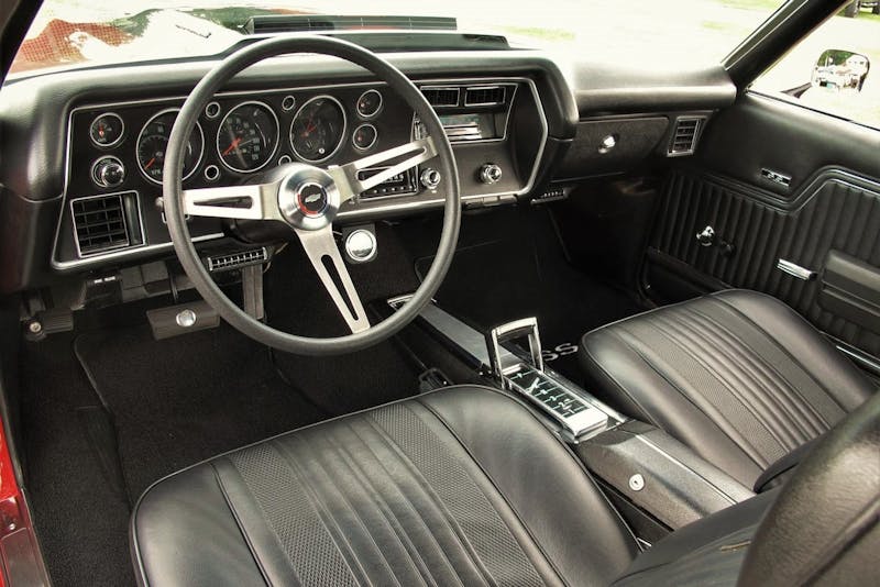 friends-and-family-come-together-to-build-this-awesome-70-chevelle-0023