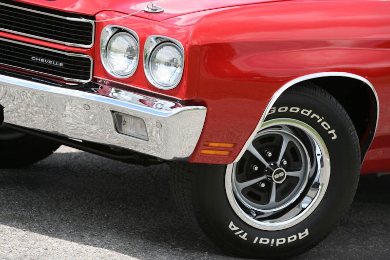friends-and-family-come-together-to-build-this-awesome-70-chevelle-0029