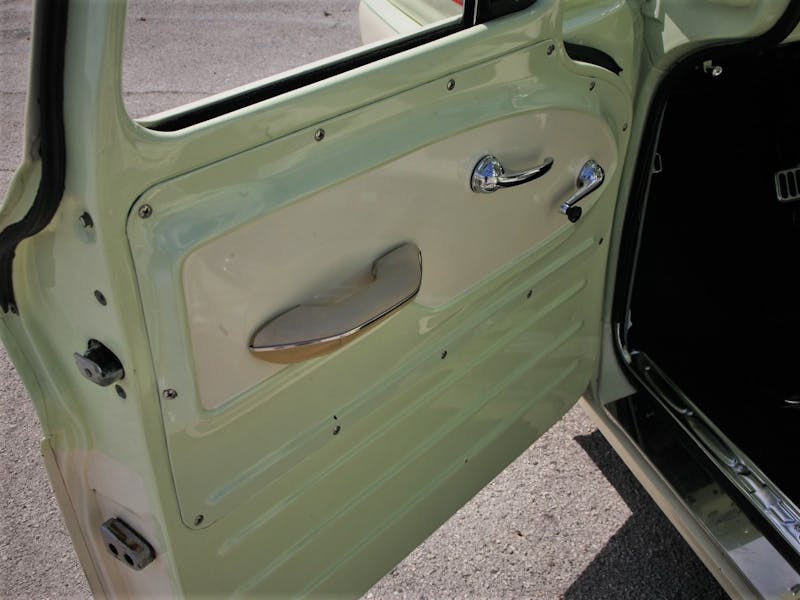 1961-chevrolet-apache-10