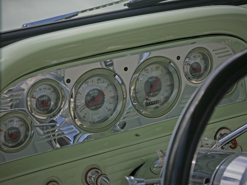 1961-chevrolet-apache-9