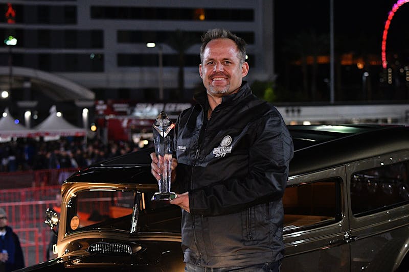 sema-2017-cruising-through-the-convention-center-to-sema-ignited-0008