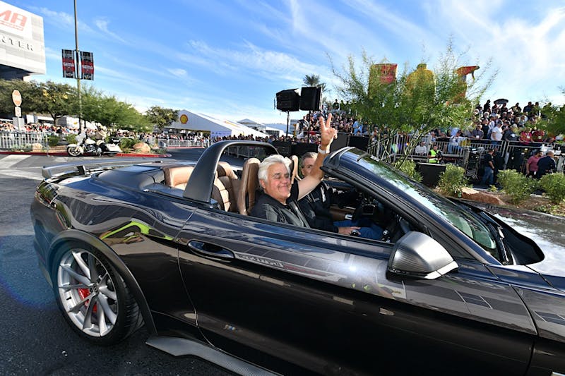 sema-2017-cruising-through-the-convention-center-to-sema-ignited-0014