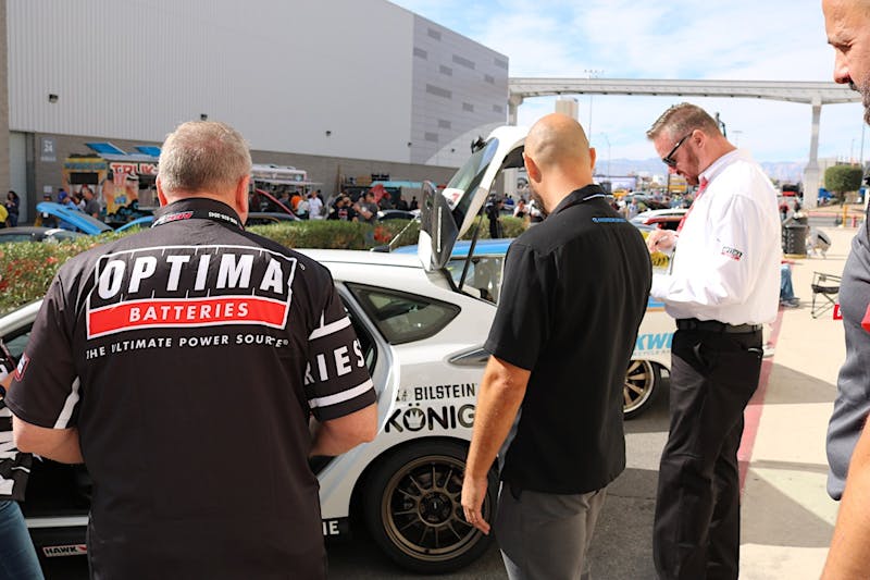 sema-2017-cruising-through-the-convention-center-to-sema-ignited-0018