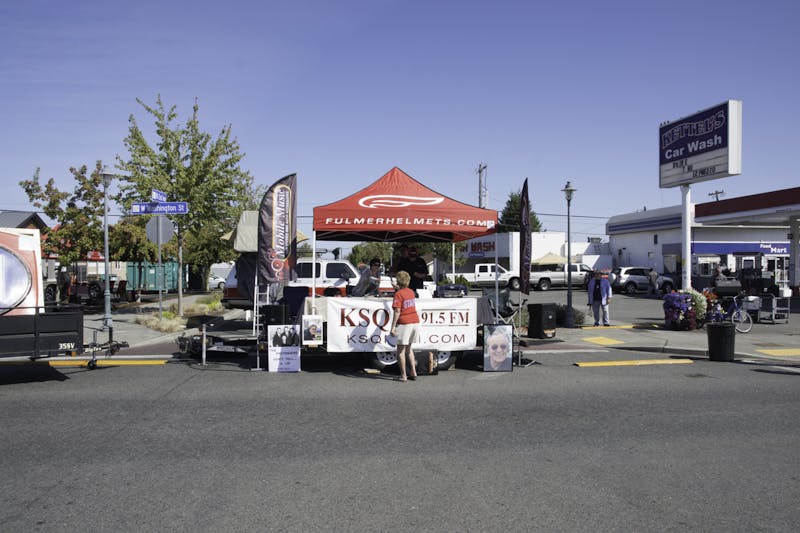 Sequim-Prarie-Nights-Coverage-96