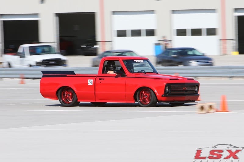 holley-ls-fest-2017-highlights-our-favorite-ls-swaps-0046