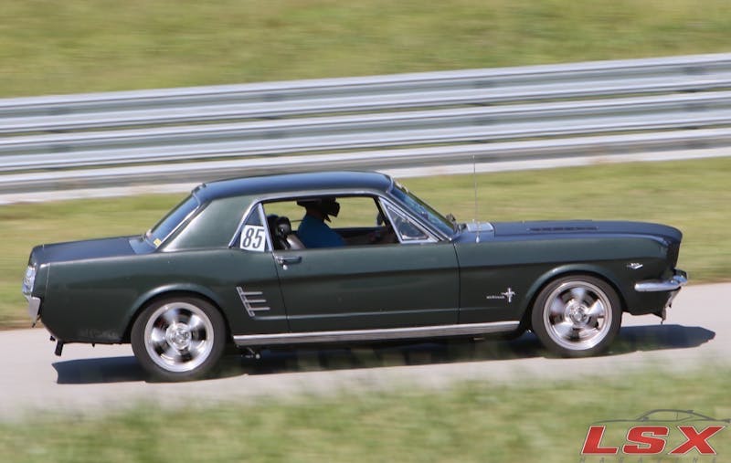 holley-ls-fest-2017-highlights-our-favorite-ls-swaps-0060