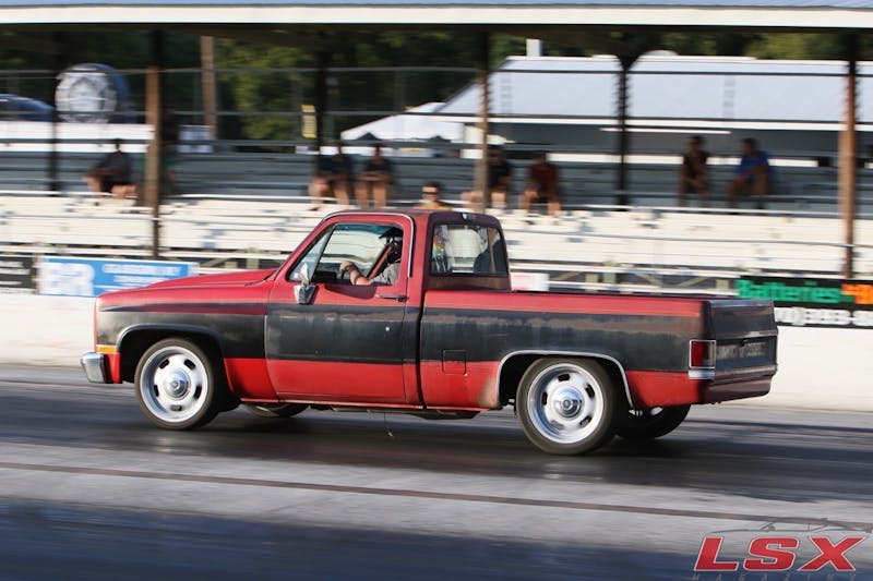 holley-ls-fest-2017-highlights-our-favorite-ls-swaps-0097