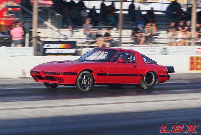 holley-ls-fest-2017-highlights-our-favorite-ls-swaps-0098