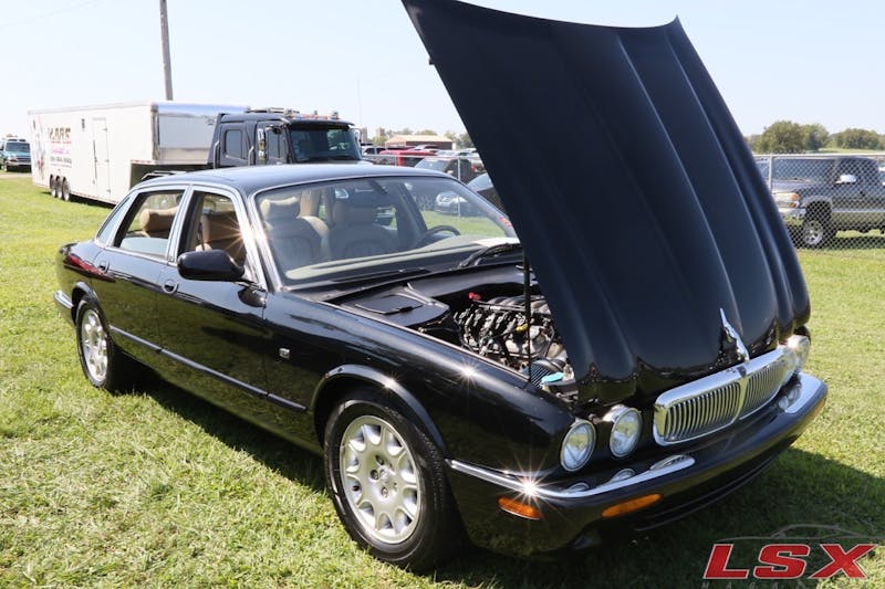 holley-ls-fest-2017-highlights-our-favorite-ls-swaps-0149