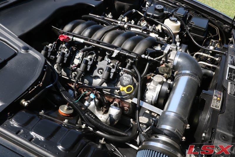 holley-ls-fest-2017-highlights-our-favorite-ls-swaps-0150