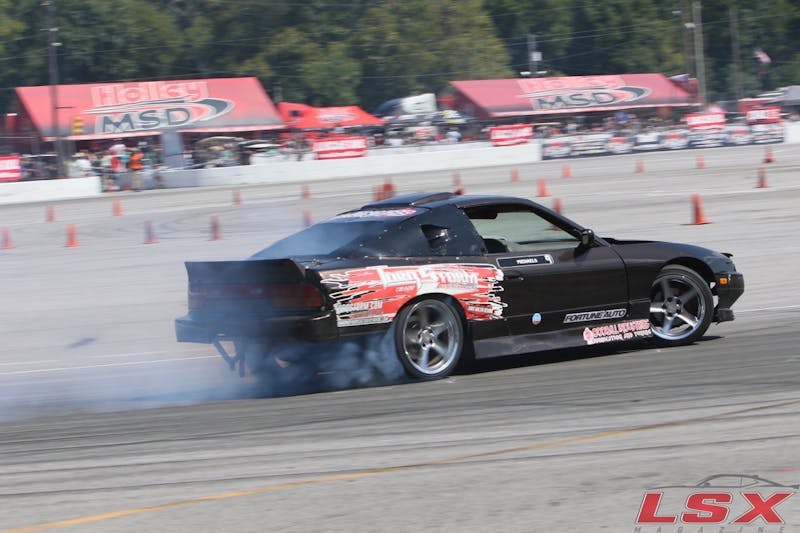 holley-ls-fest-2017-highlights-our-favorite-ls-swaps-0153