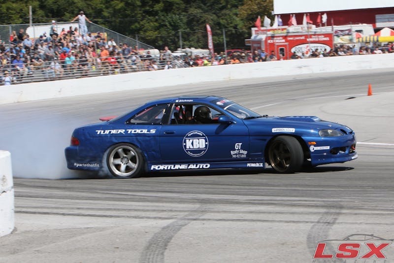 holley-ls-fest-2017-highlights-our-favorite-ls-swaps-0156