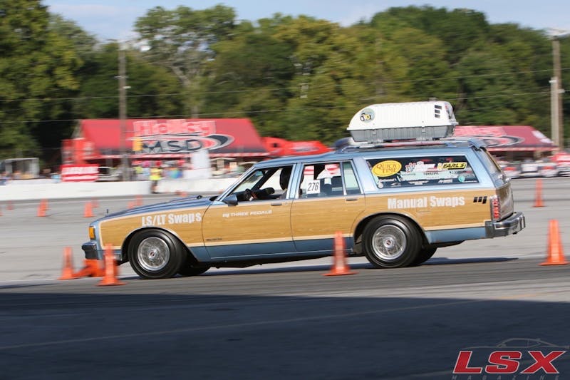 holley-ls-fest-2017-highlights-our-favorite-ls-swaps-0160