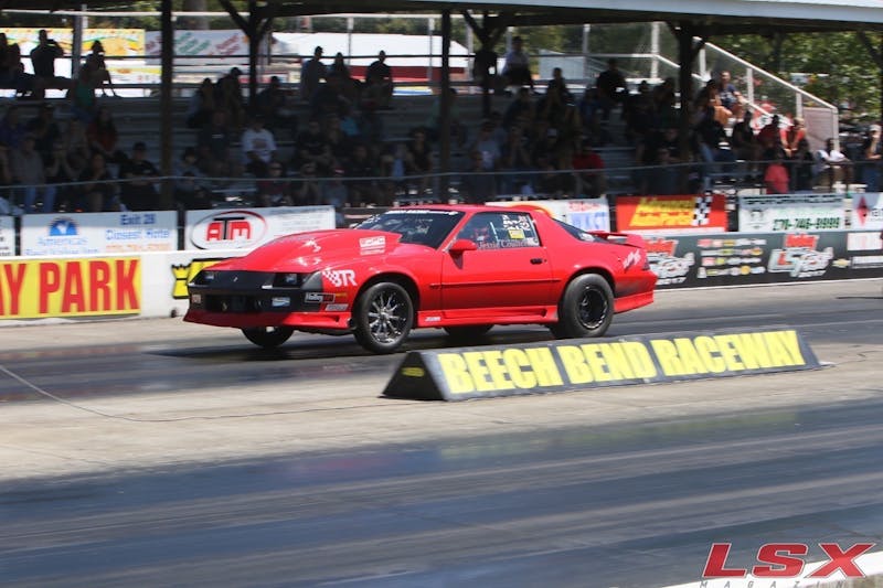 holley-ls-fest-2017-highlights-our-favorite-ls-swaps-0176