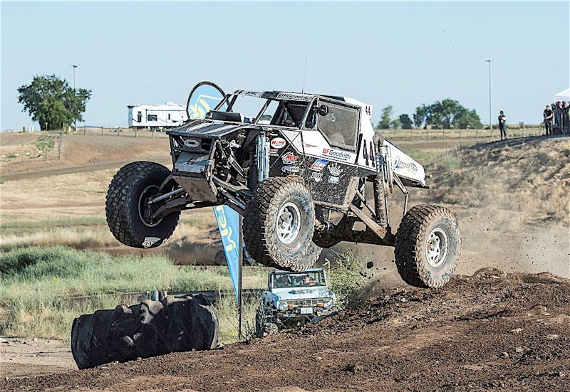 Ultra4-MetalCloak-048