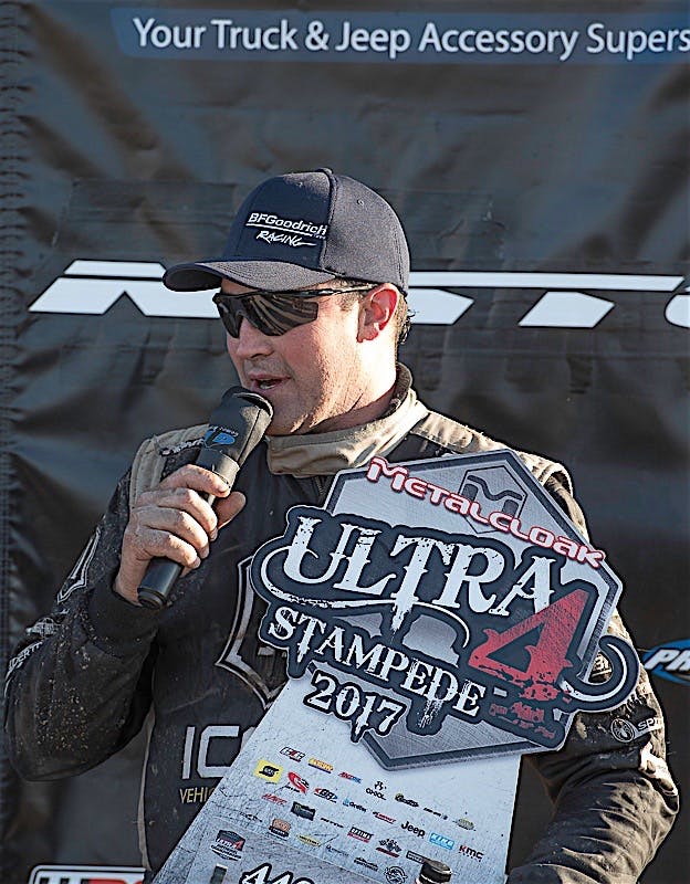 Ultra4-MetalCloak-055