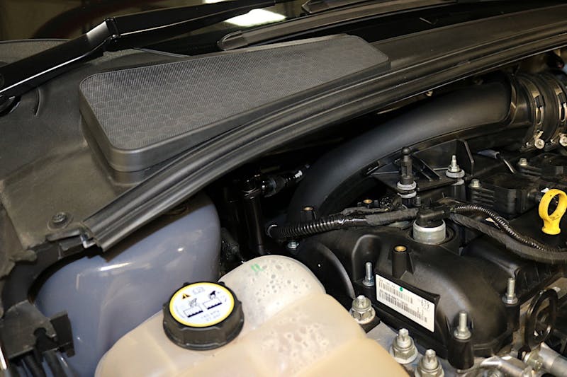 keeping-the-focus-rs-intake-clean-with-upr-catch-can-0019