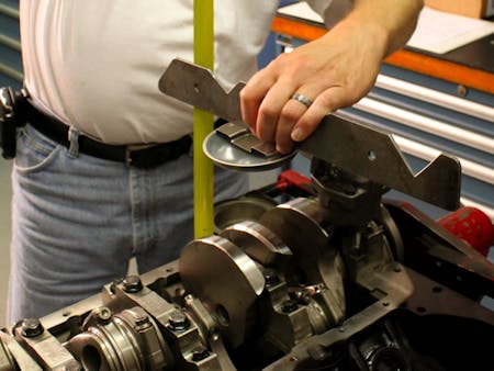 useful-tips-installing-oil-pans-right-way14 useful-tips-installing-oil-pans-right-way14