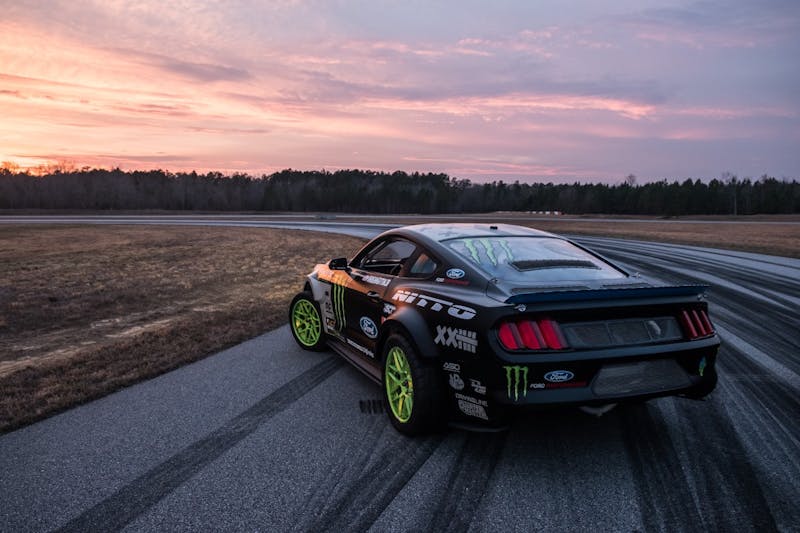 15-Mustang-RTR-Drift-Team-Expands