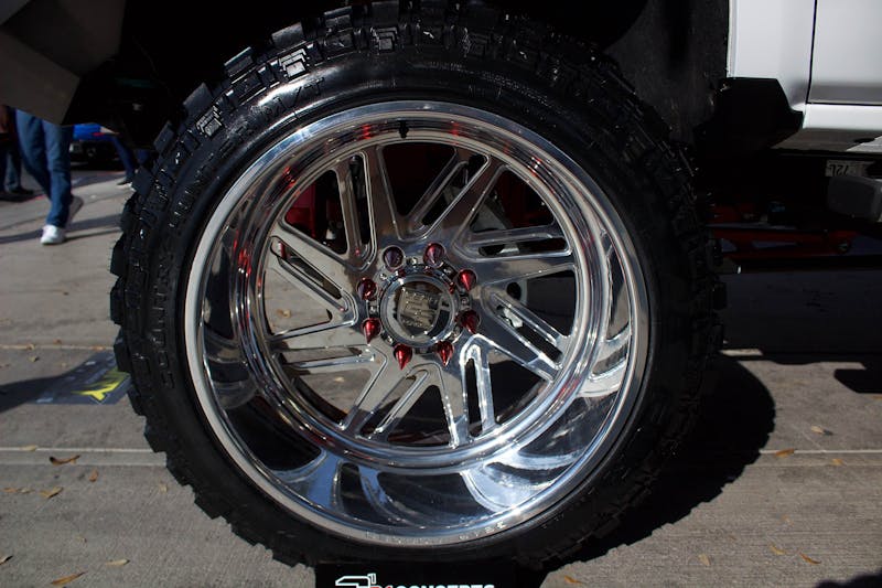 sema-2017-wheels-and-tires-from-the-sema-show-0002