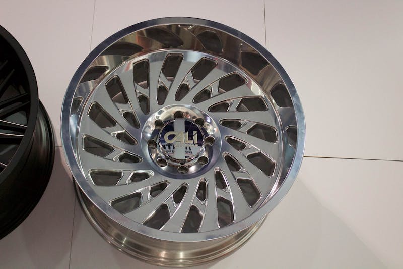 sema-2017-wheels-and-tires-from-the-sema-show-0016