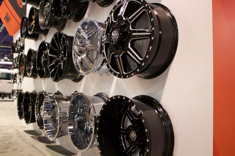 sema-2017-wheels-and-tires-from-the-sema-show-0018